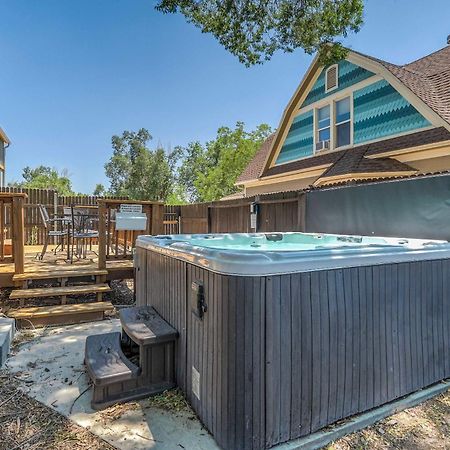 Villa The Vibrant Victorian Hot Tub & Fire Pit In Occ à Colorado Springs Extérieur photo